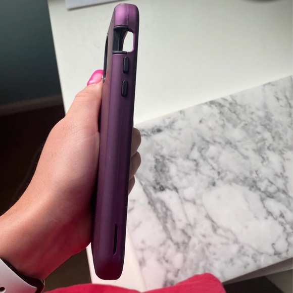 iphone 11 case - Picture 3 of 3